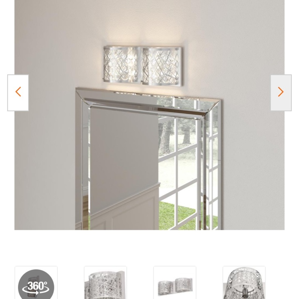 2 Light vanity Fixture - Picture 3 of 8